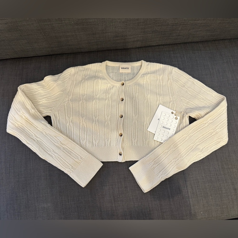 Khaite Alaska Cardigan in Cloud
Medium